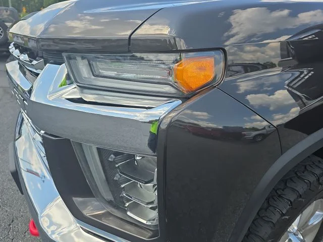 Used 2020 Brown Chevrolet LTZ image 32