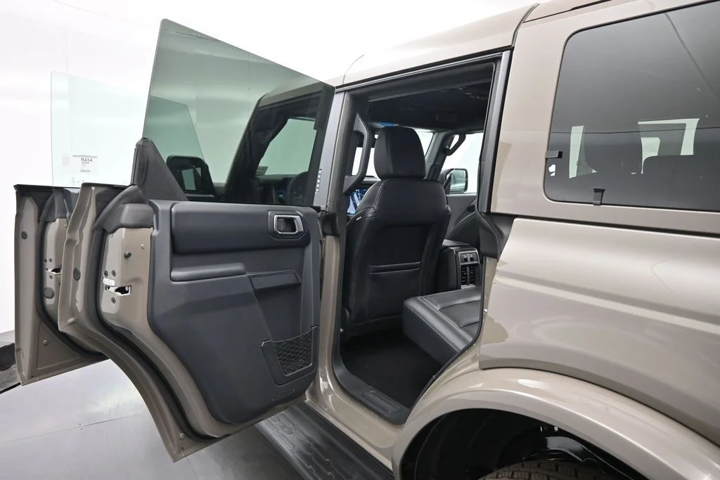 New 2026 Gray Ford Outer Banks image 18