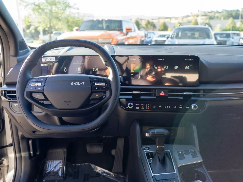 New 2026 Wolf Gray Kia X-Line image 13
