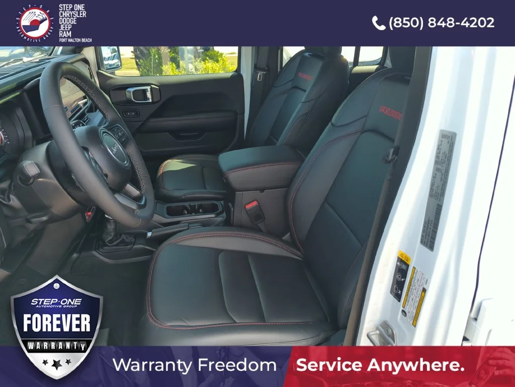 Used 2025 White Jeep Rubicon X image 11