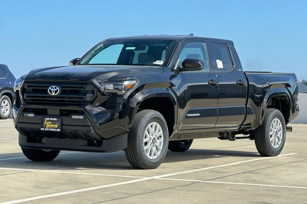 New 2026 Black Toyota  SR5 image 8