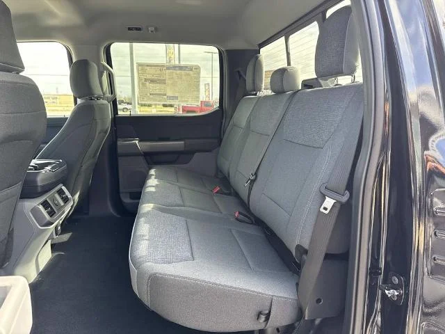 New 2026 Agate Black Metallic Ford XLT image 19