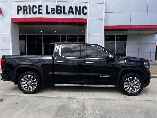 Used 2023 Onyx Black GMC Denali image 2