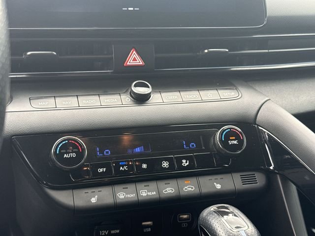 Used 2022 Blue Hyundai Base image 18