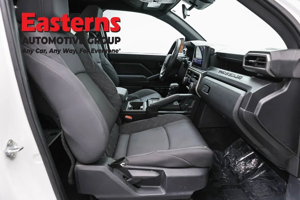 Used 2024 White Toyota SR image 20