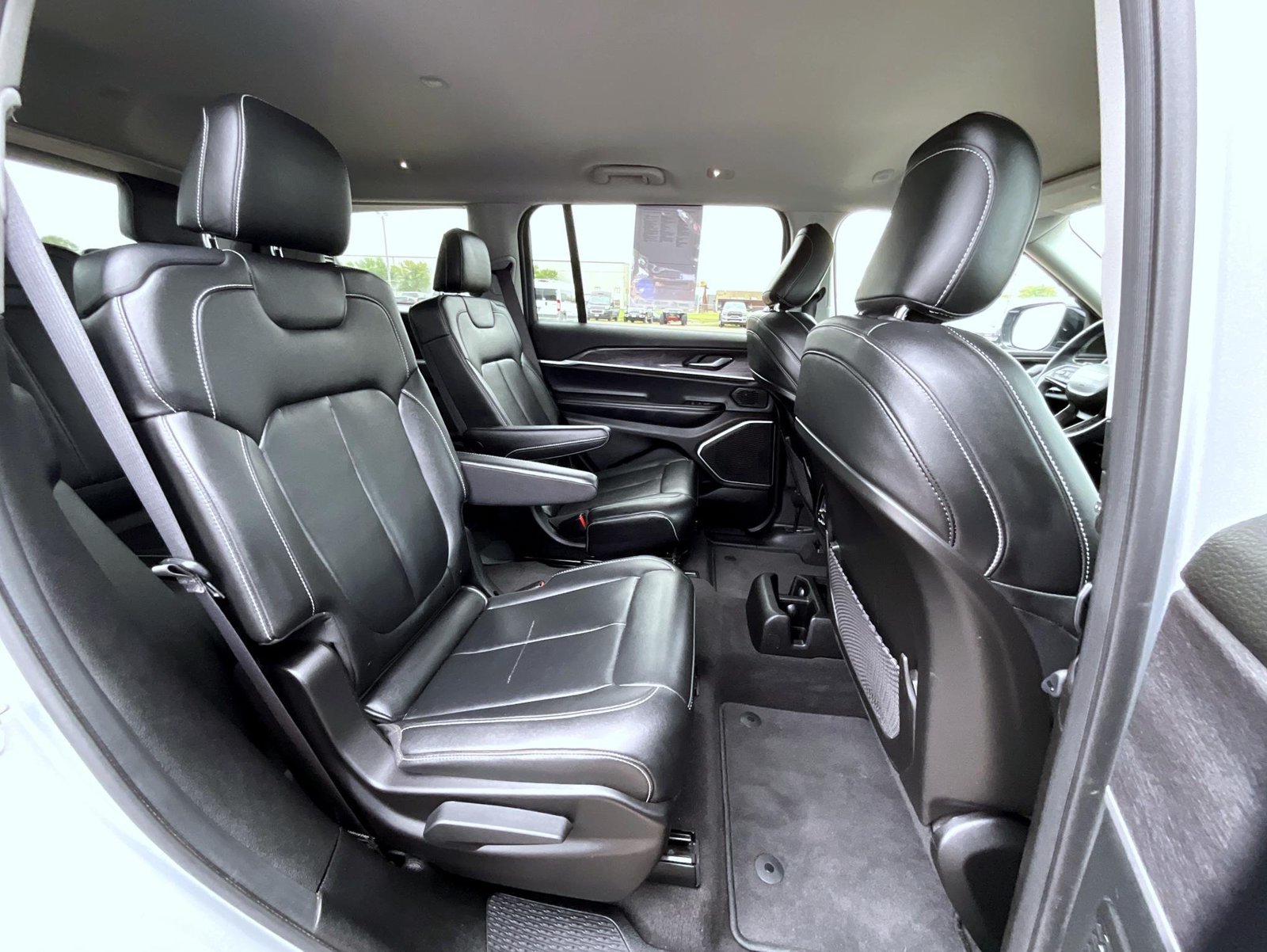 Used 2021 Silver Jeep Limited image 18