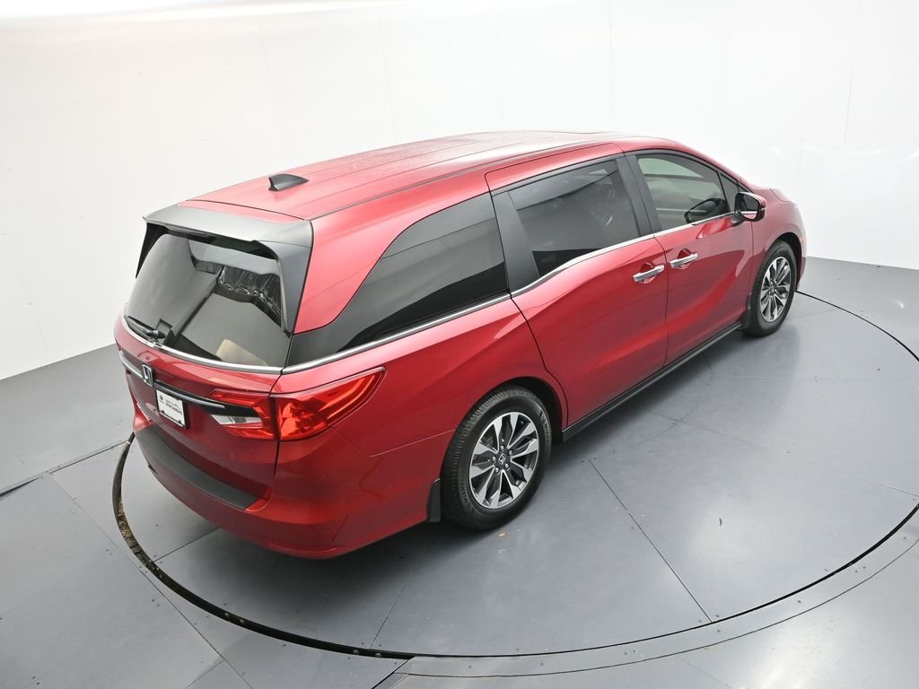 Used 2023 Modern Steel Metallic Honda EX-L image 26