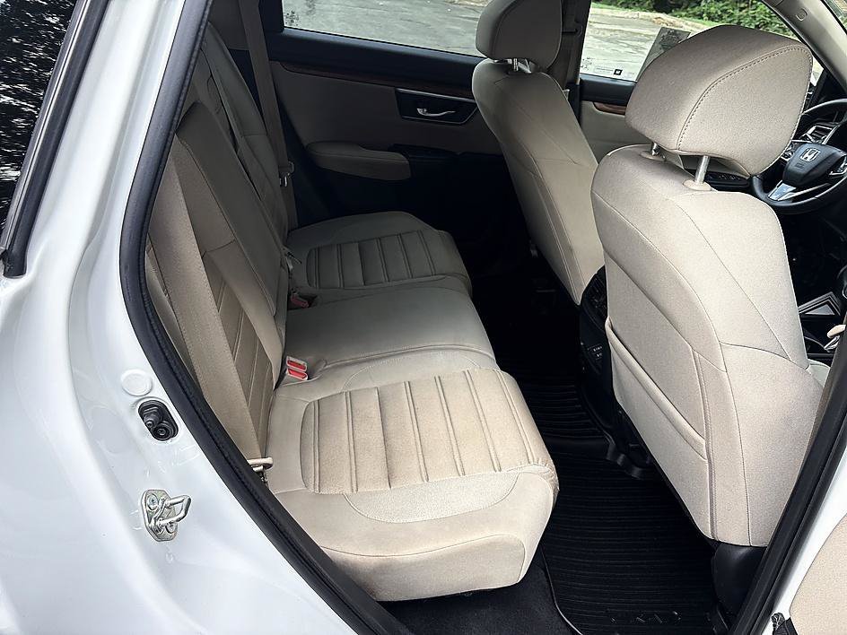 Used 2017 Diamond White Pearl Honda EX image 21