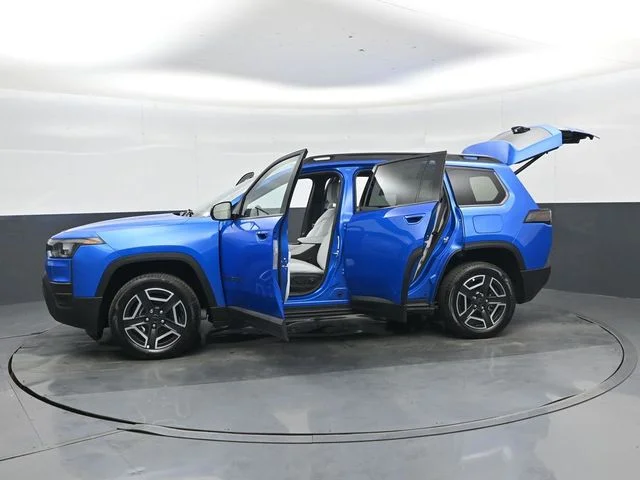 New 2026 Hydro Blue Pearl-Coat Exterior Paint Jeep Limited image 50