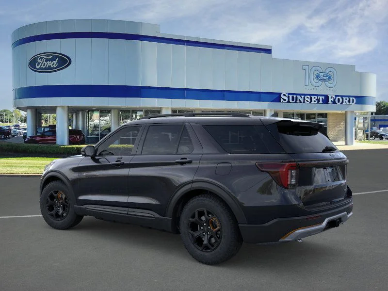 New 2026 Agate Black Metallic Ford Tremor image 4