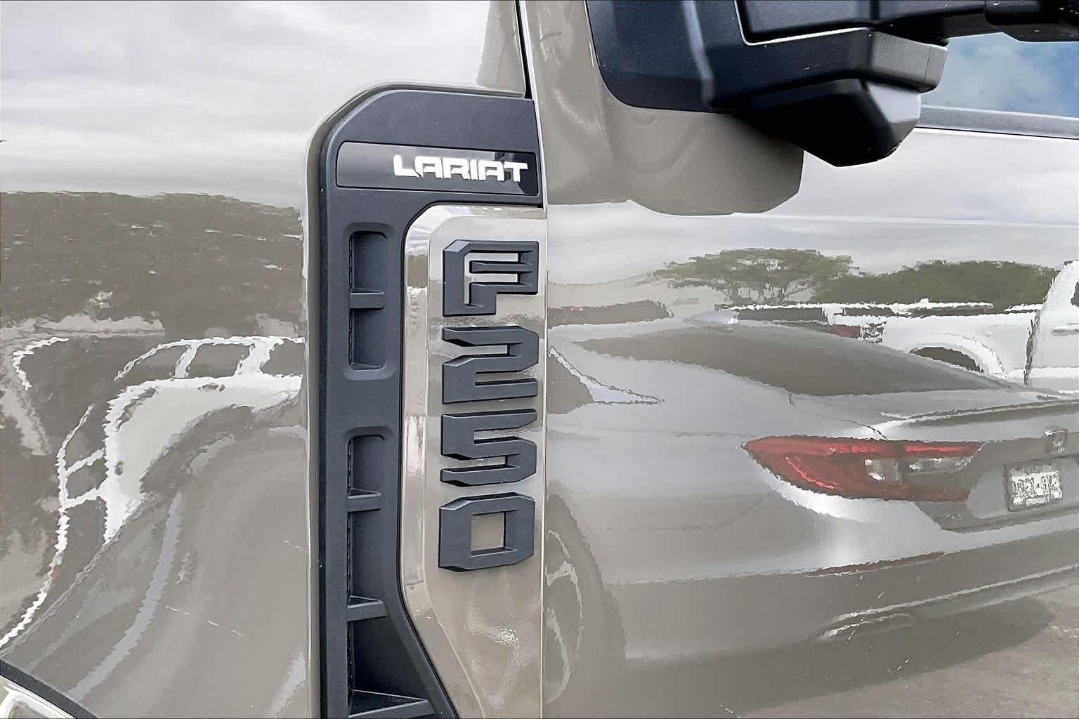 New 2026 Marsh Gray Ford F-250® Lariat® image 14