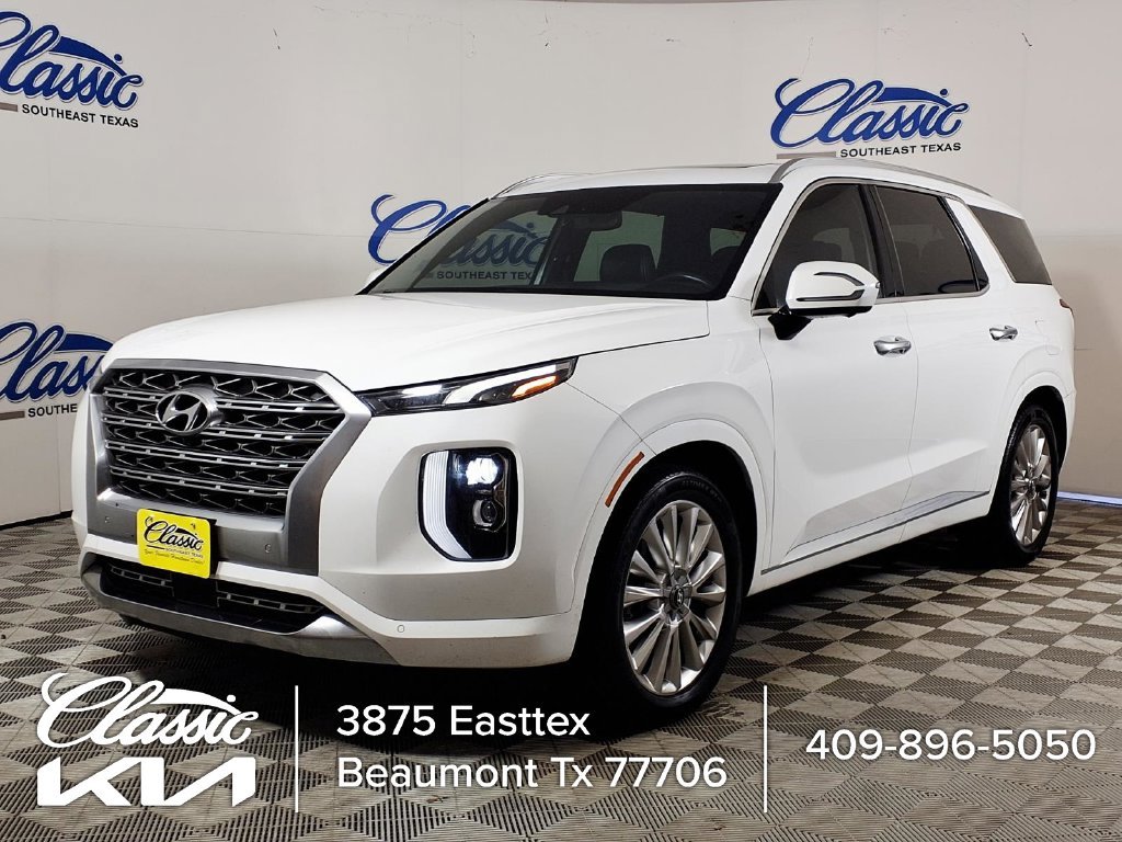 Used 2020 White Hyundai Limited image 5