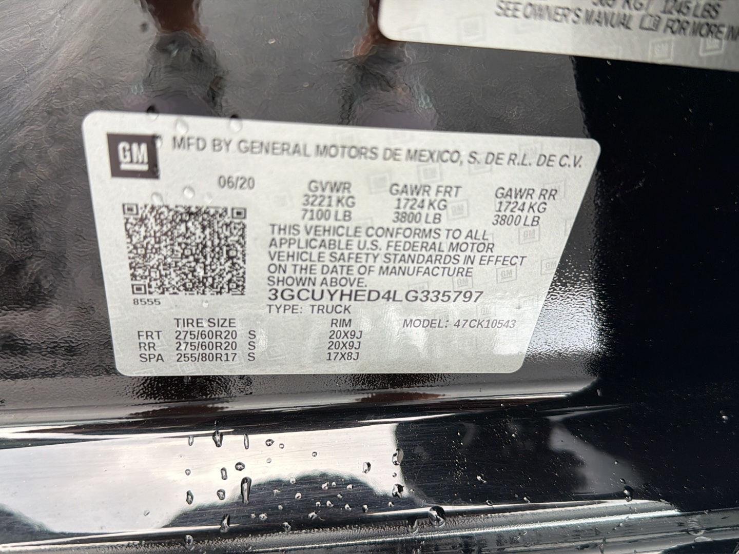Used 2020 Black Chevrolet High Country image 43