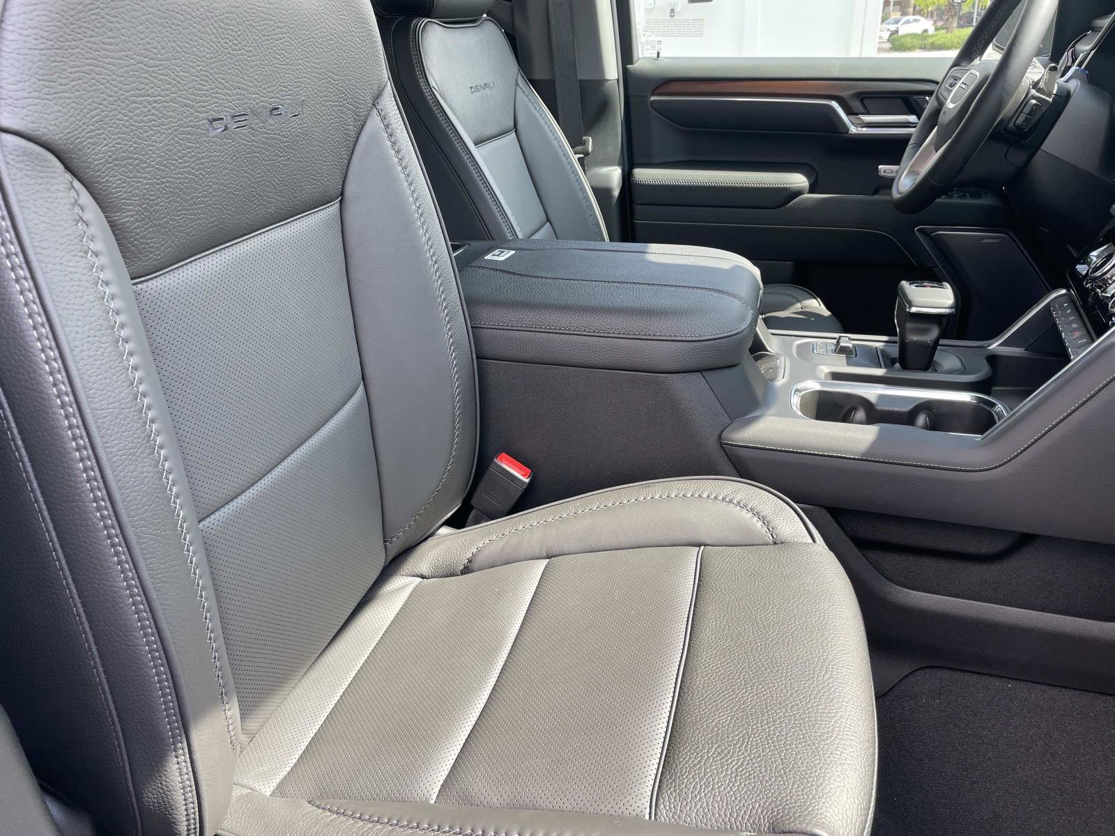 New 2026 Onyx Black GMC Denali image 28
