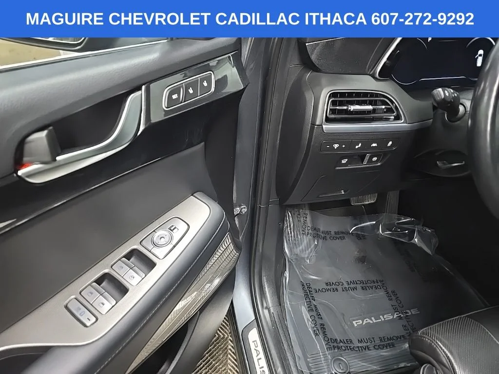 Used 2022 Gray Hyundai Limited image 29