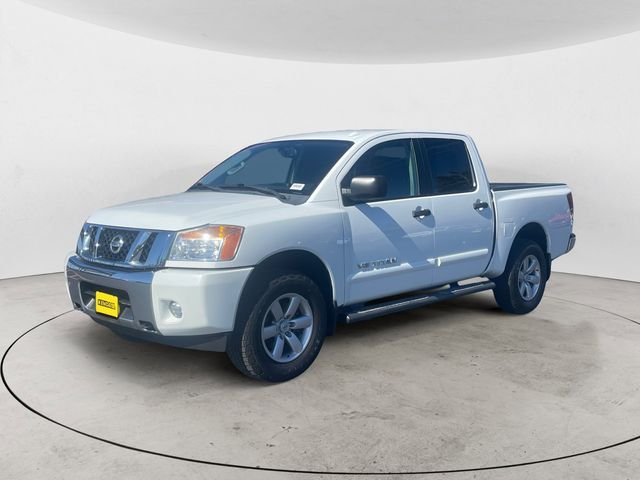 2014 Nissan Titan SV