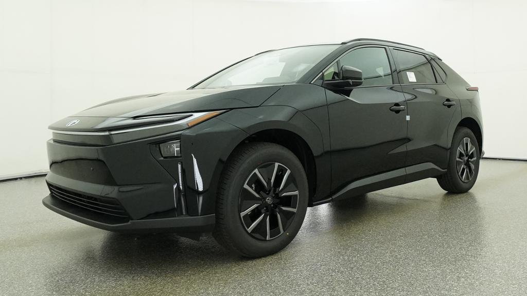 New 2026 Midnight Black Metallic Toyota XLE image 6