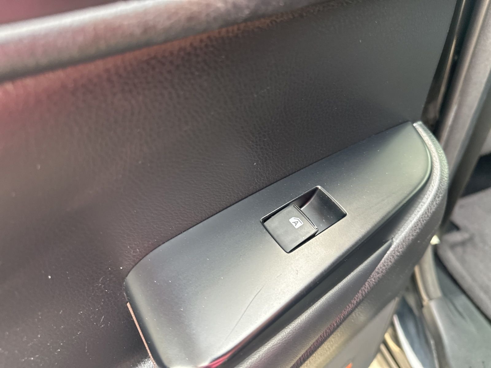 Used 2014 Black Toyota Limited image 26