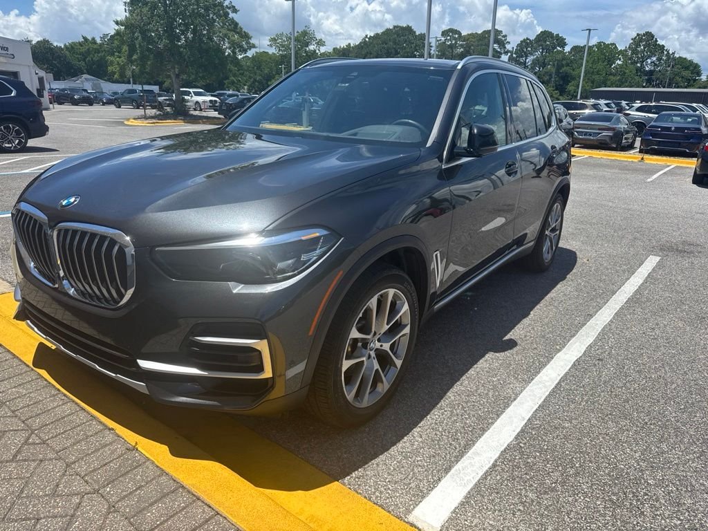 2022 BMW X5 xDrive40i's photo
