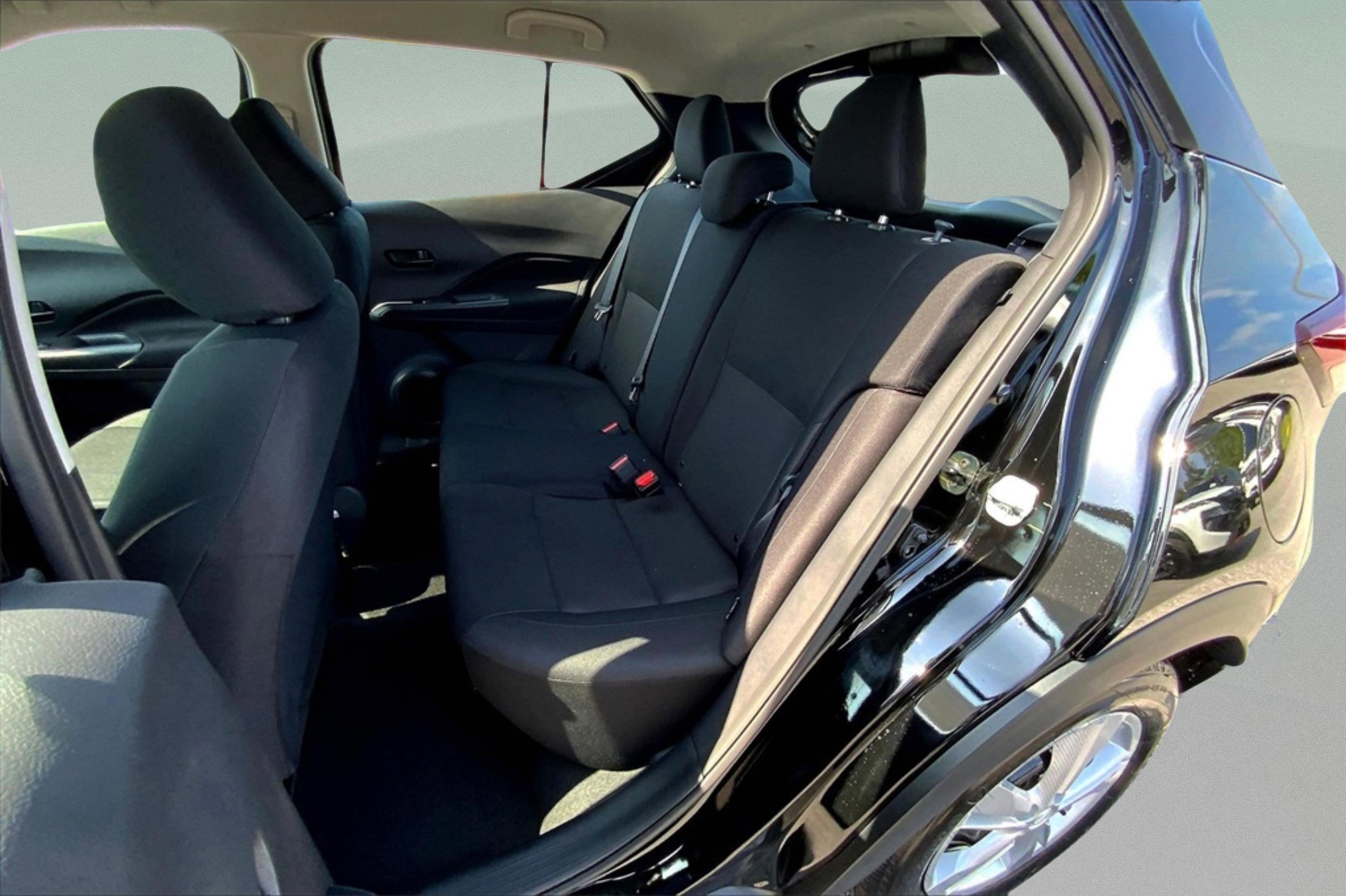 2025 Nissan KICKS PLAY Base - Photo 10