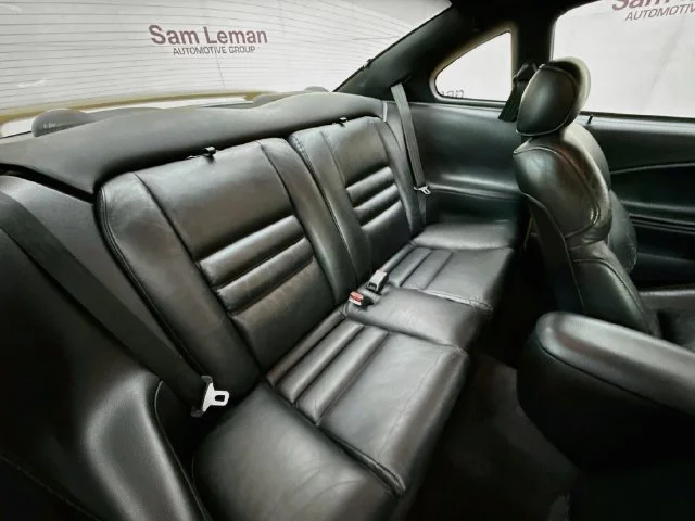 Used 1995 Yellow Ford  image 23