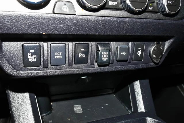 Used 2022 White Toyota TRD Sport image 34