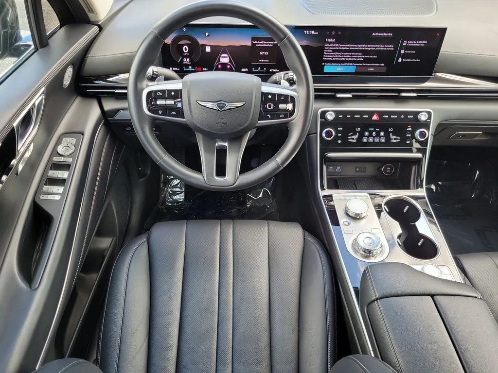 Used 2025 Black Genesis 2.5T image 25