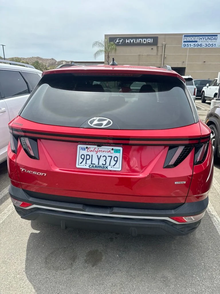 Used 2022 Red Hyundai SEL image 4