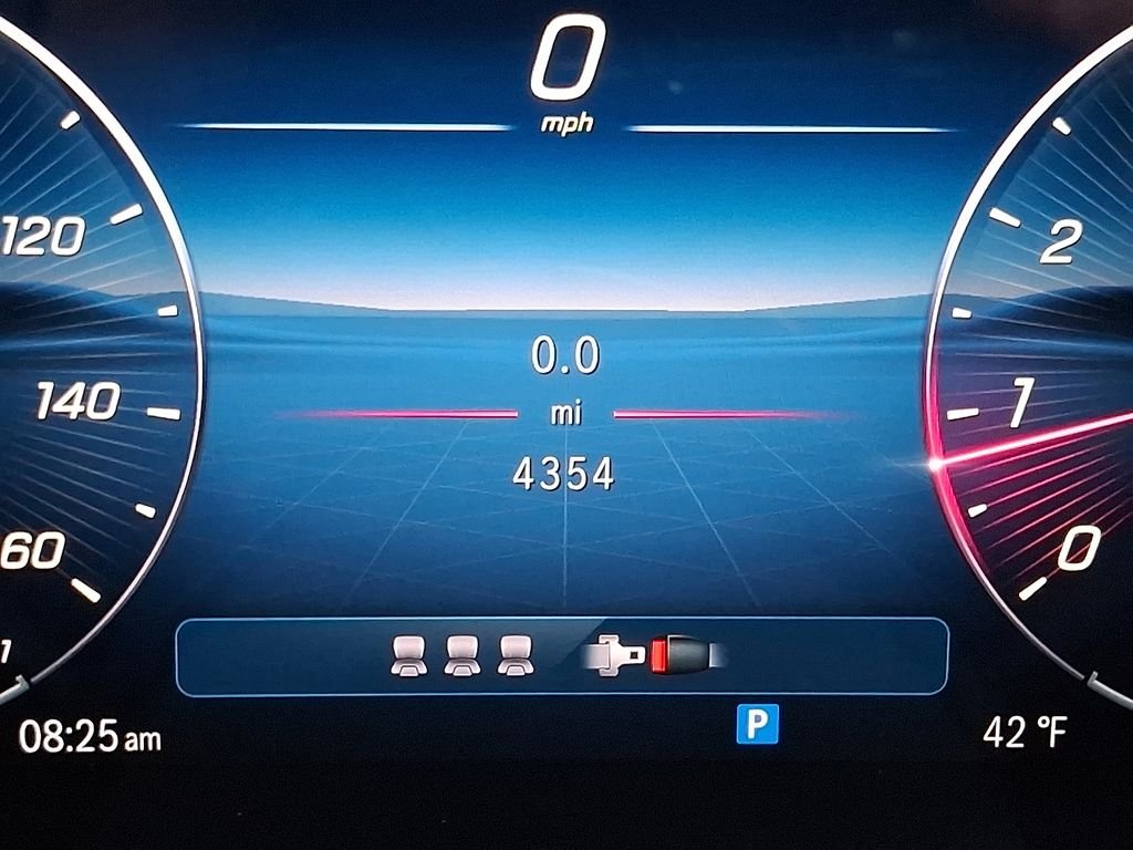 2025 Mercedes-Benz C-Class Sedan C 300 - Photo 19