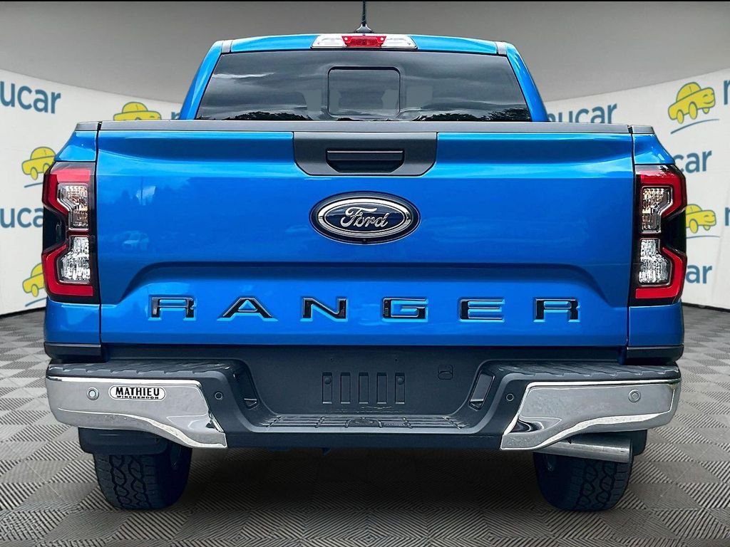 Used 2025 Blue Ford XLT image 6
