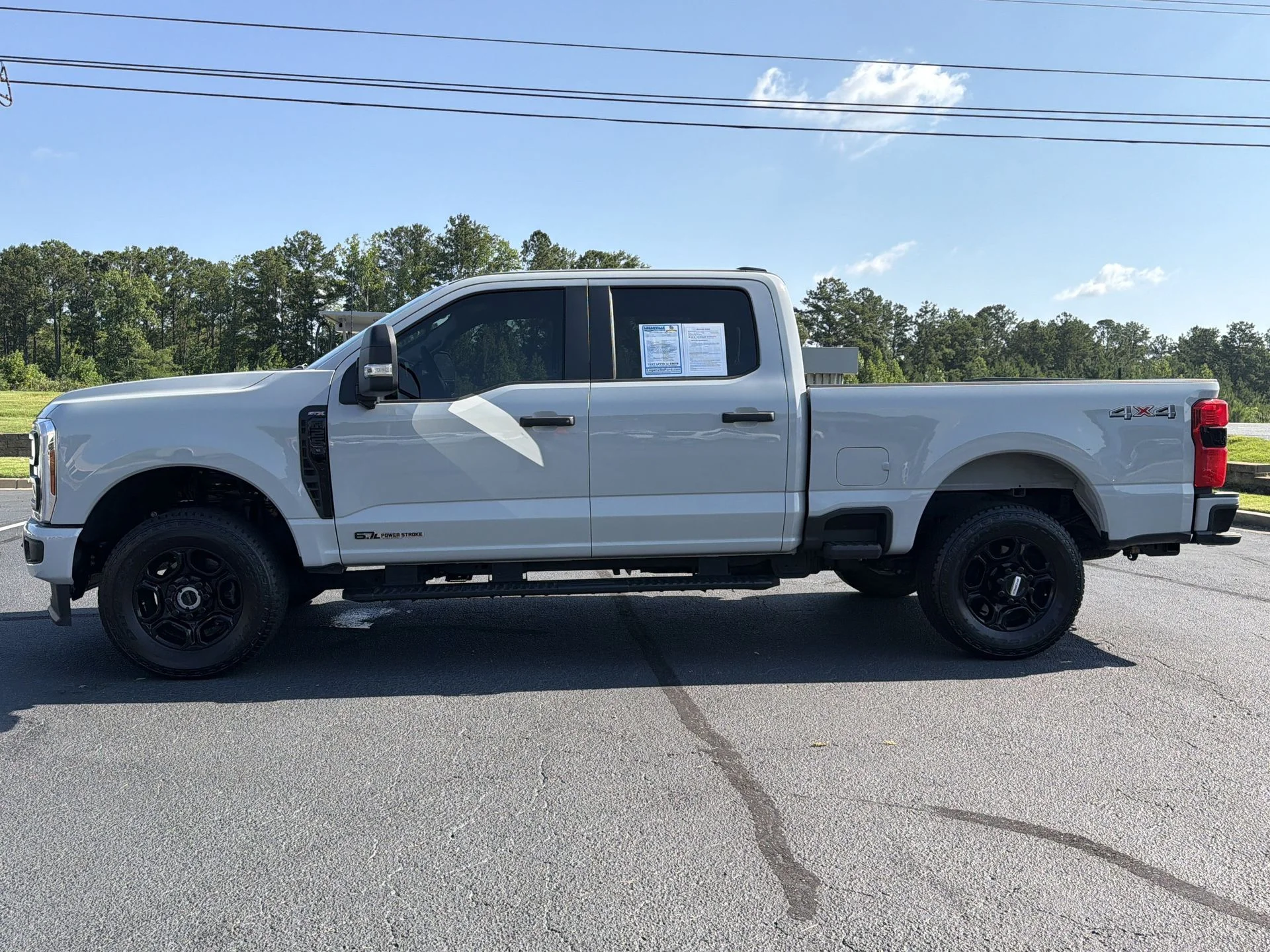 Used 2025 Avalanche Ford XL image 25