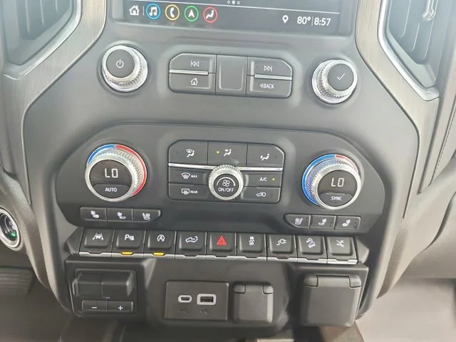 Used 2019 WHITE FROST TRICOAT GMC Denali image 35