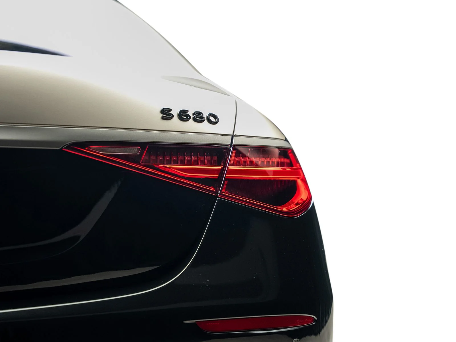 Used 2023  Mercedes-Benz Maybach S 680 image 14
