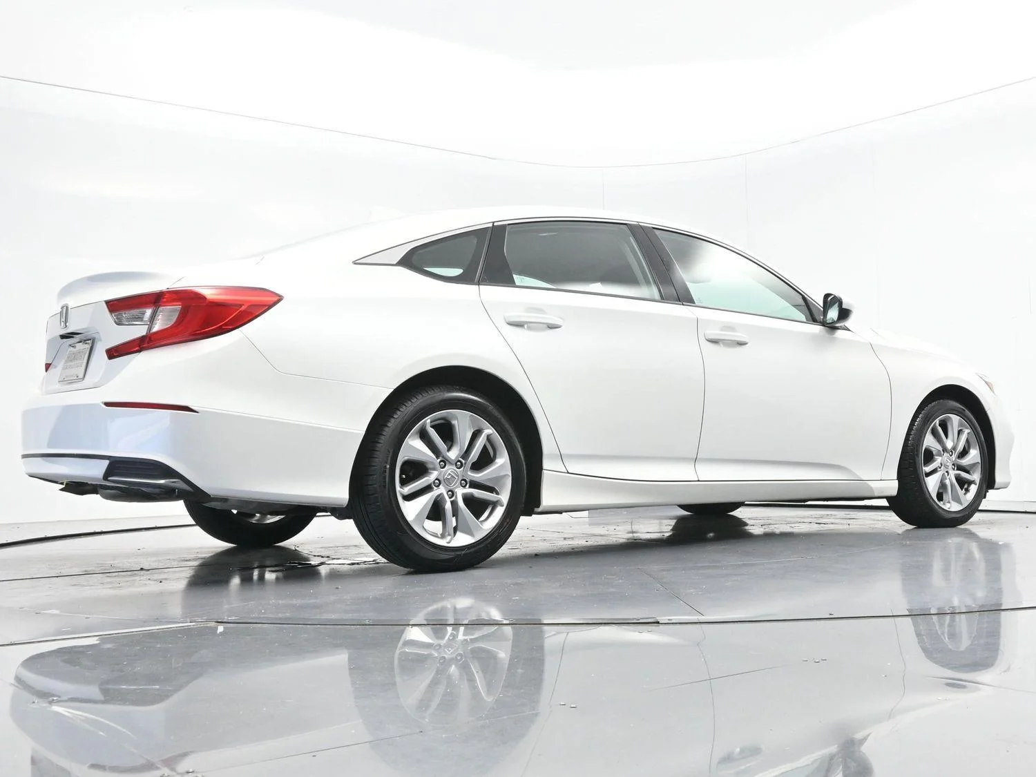 Used 2020 Platinum White Pearl Honda LX image 47