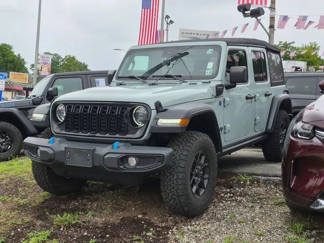 2024 Jeep Wrangler Willys 4xe