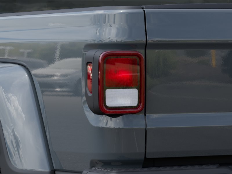 New 2025 Anvil Clear-Coat Exterior Paint Jeep Sport S image 48