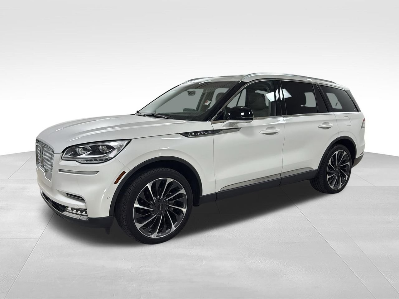2023 Lincoln Aviator Reserve AWD's photo