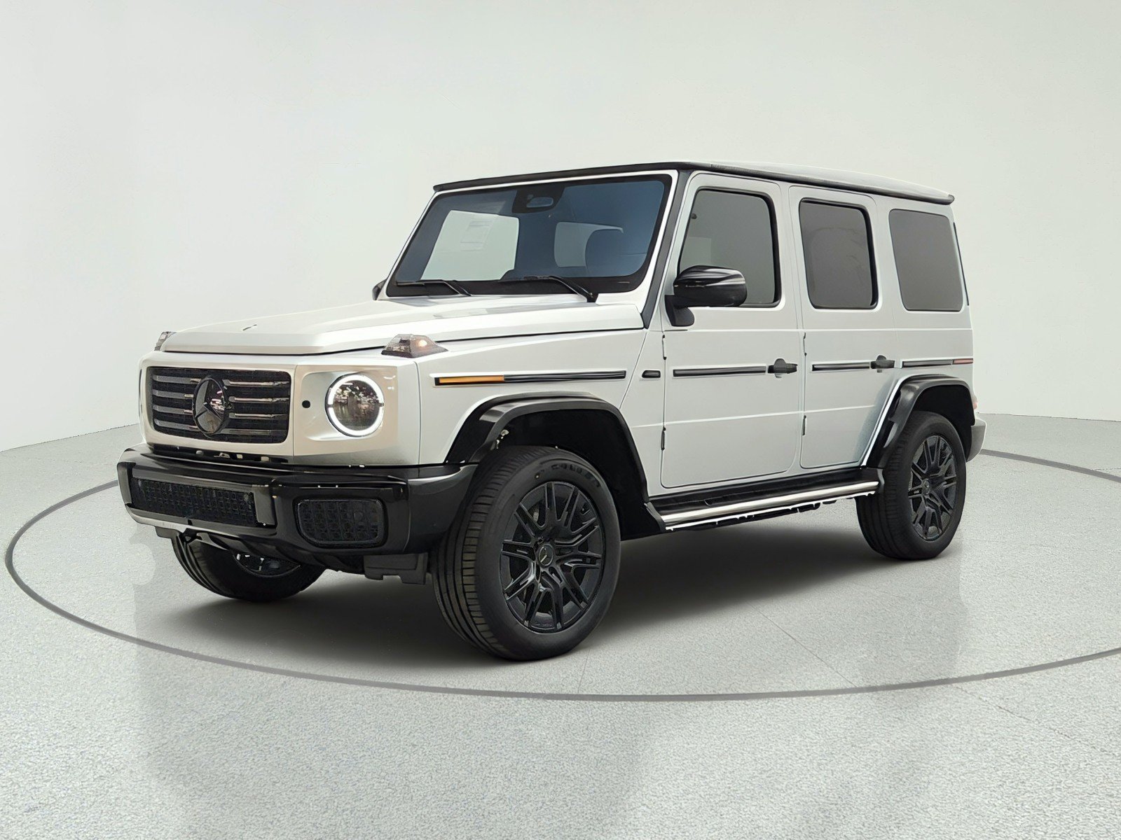 New 2027 Iridium Silver Metallic Mercedes-Benz G 580e SUV image 1