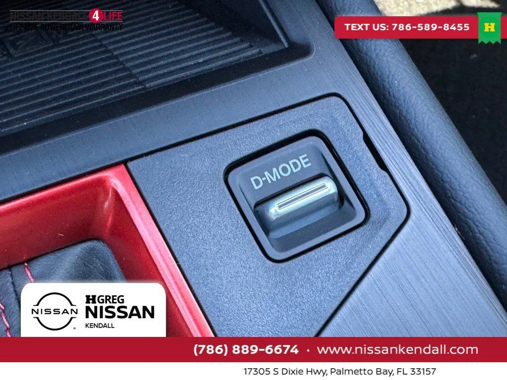 New 2026 Gun Metallic / Scarlet Ember Tintcoat Two-tone Nissan SR image 21