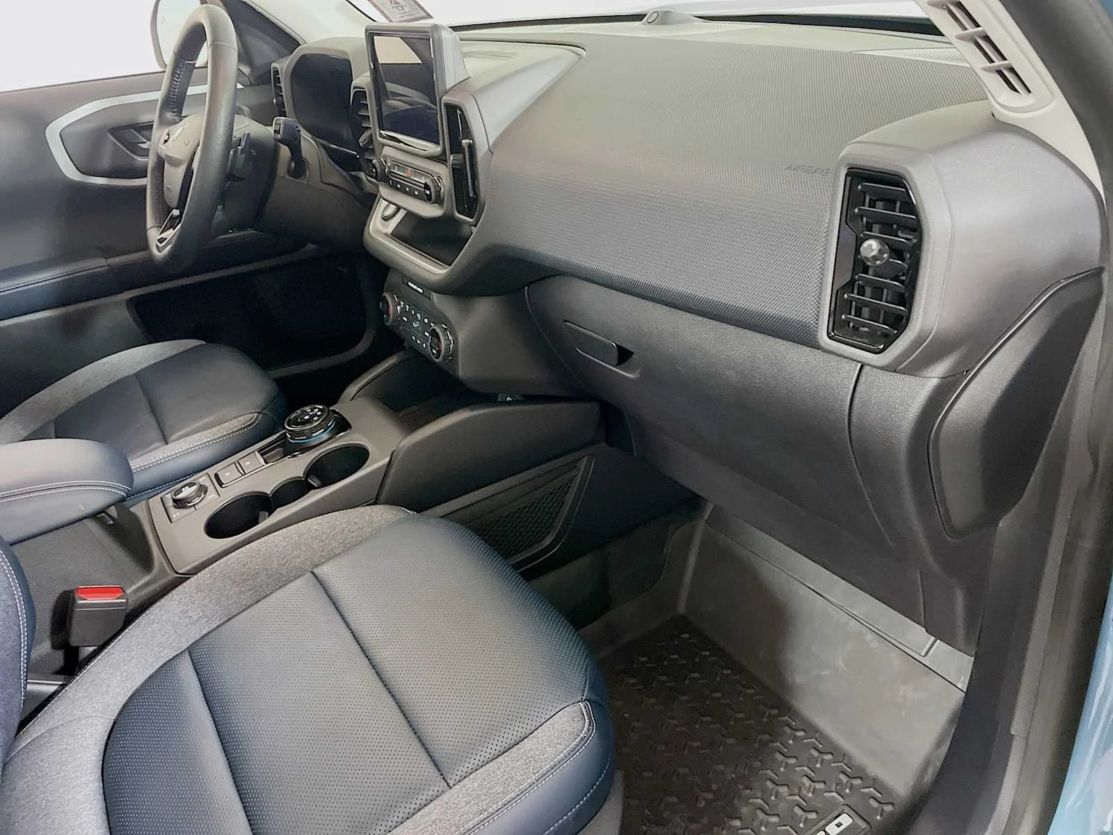 Used 2021 Area 51 Ford First Edition image 27