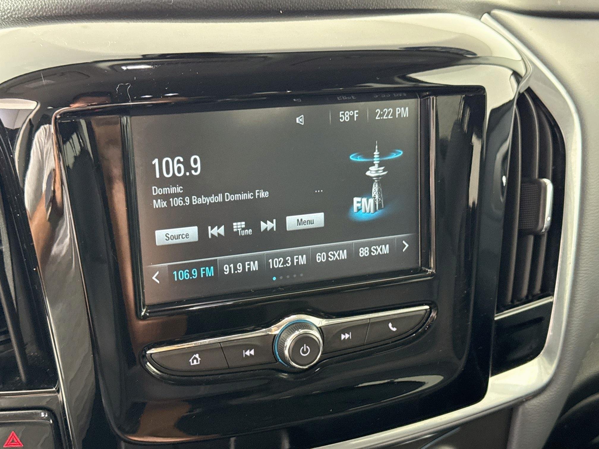 Used 2019 Cajun Red Tintcoat Chevrolet LT Cloth image 14