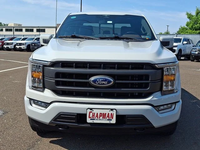 Used 2023 White Ford Lariat image 2