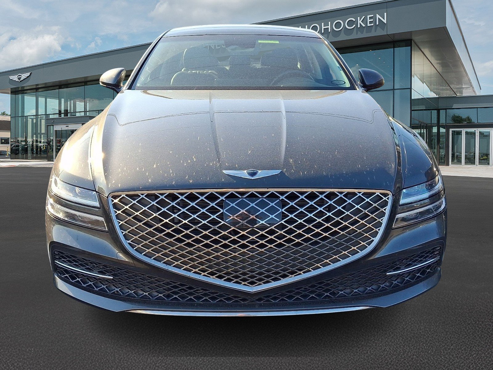 Certified Used 2024 Makalu Gray Genesis 2.5T image 2