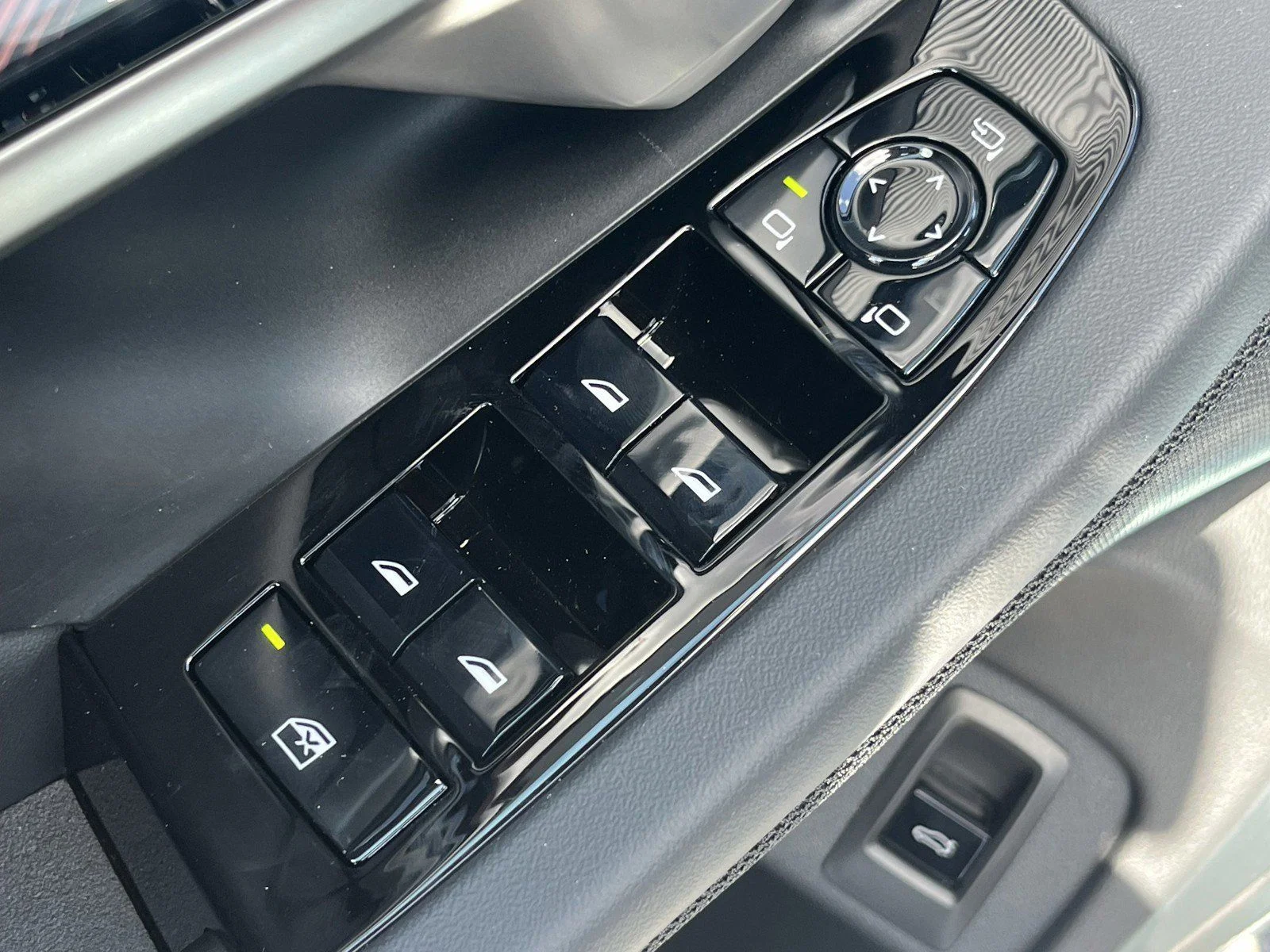 New 2027 Black Sapphire Metallic BMW 530i image 22