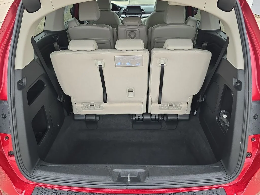 Certified Used 2026  Honda EX-L image 27