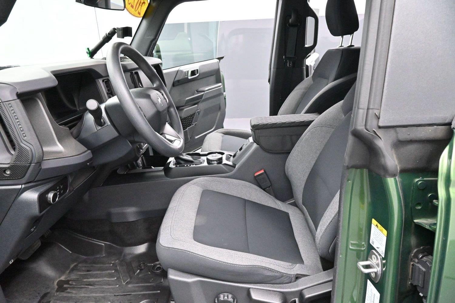 Used 2025 Green Ford Base image 12