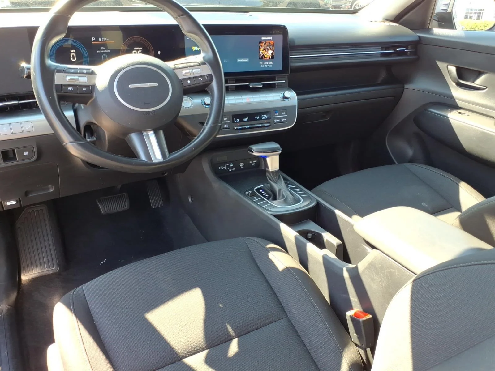 Used 2025 Denim Blue Hyundai SEL image 20