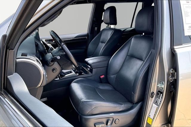 Used 2023 Silver Lexus 460 Luxury image 27