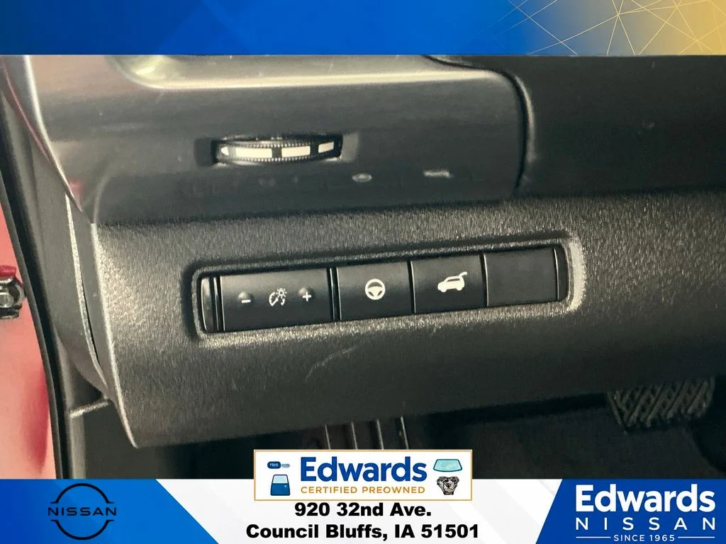 Certified Used 2023 Red Nissan SL image 29