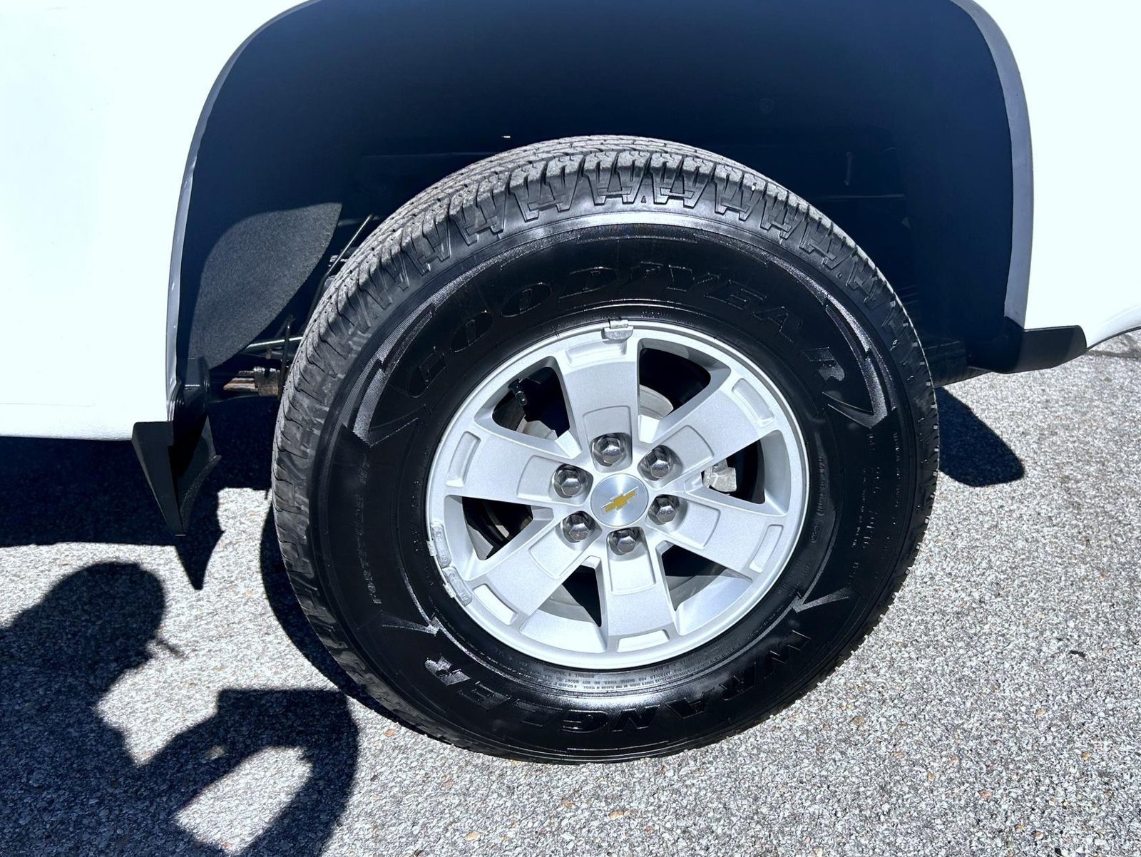 2018 Chevrolet Colorado Work Truck - Photo 23